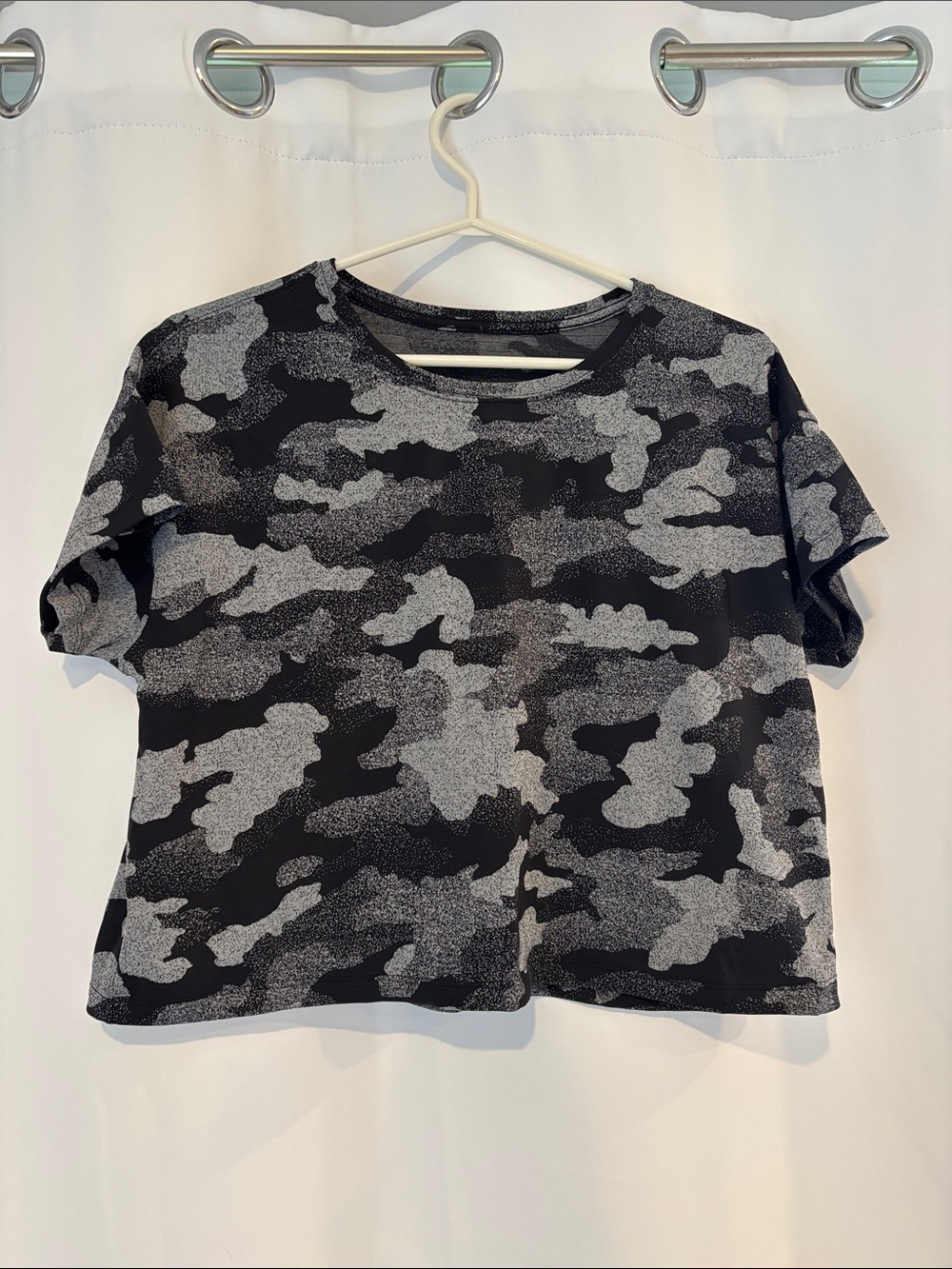 lululemon athletica Black & Gray Camo Crop Tee